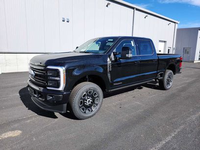 New 2026 Ford F350 Platinum w/ Snow Plow Prep Package