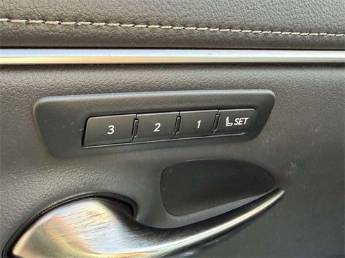 Certified 2024 Lexus ES 350 w/ Premium Package image 19