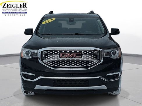 Used 2018 GMC Acadia Denali w/ Technology Package AWD/4WD image 2
