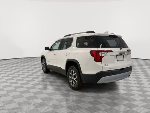 Certified 2020 GMC Acadia SLE w/ Driver Convenience Package FWD image 8