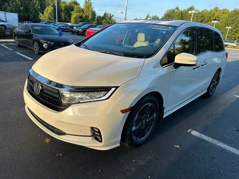 Certified 2023 Honda Odyssey Elite image 7