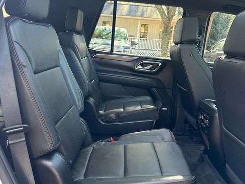 Used 2024 Chevrolet Tahoe High Country image 16