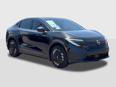 New 2026 Nissan Leaf FWD image 7
