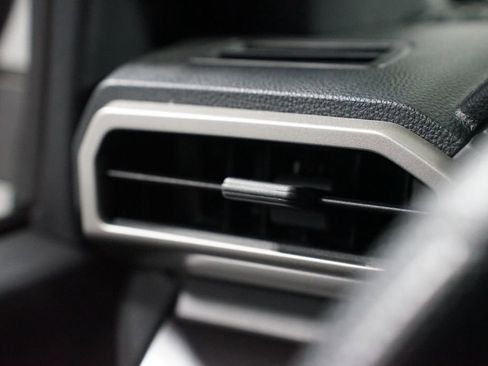 Certified 2025 Toyota Tacoma SR5 image 25