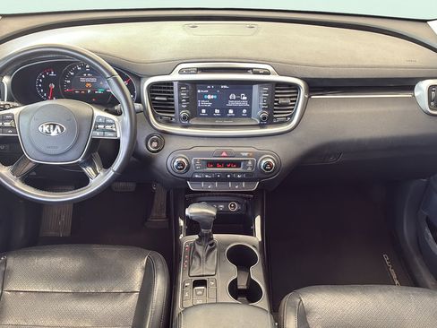 Used 2019 Kia Sorento EX AWD/4WD image 26