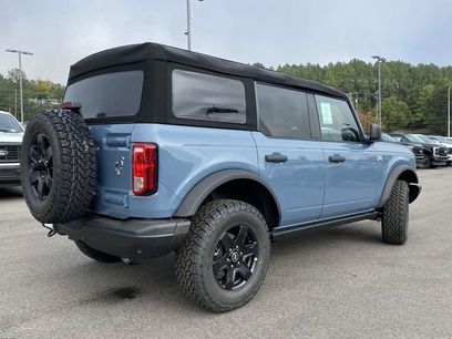 New 2025 Ford Bronco Big Bend w/ Black Diamond Package