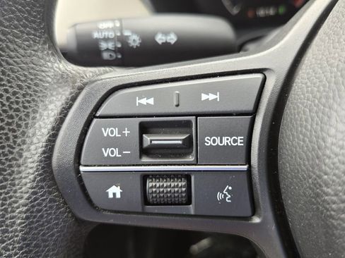 Used 2024 Honda HR-V LX image 24