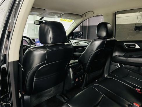Used 2018 Nissan Pathfinder SL w/ Midnight Edition Package image 28