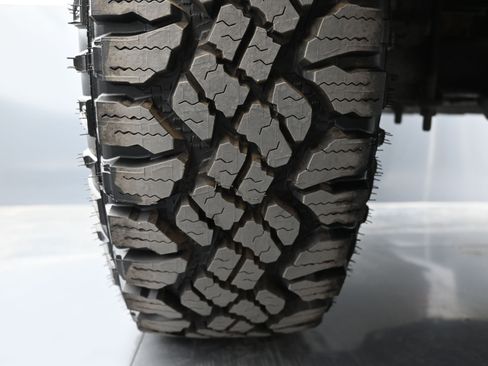 Used 2023 Ford F250 Lariat w/ Lariat Ultimate Package image 18