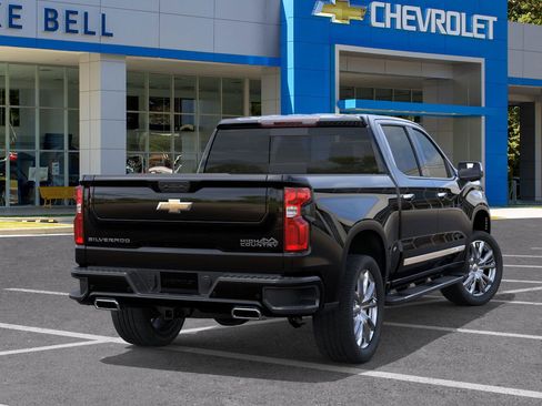 New 2026 Chevrolet Silverado 1500 High Country w/ High Country Premium Package image 5