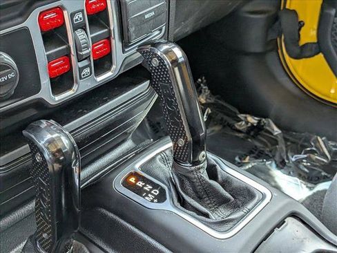 Used 2021 Jeep Wrangler Unlimited Sport AWD/4WD image 12