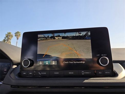 Used 2023 Honda Accord LX image 11