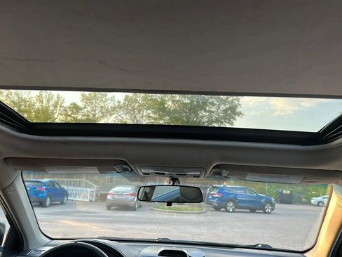 Used 2012 Toyota Camry SE image 27