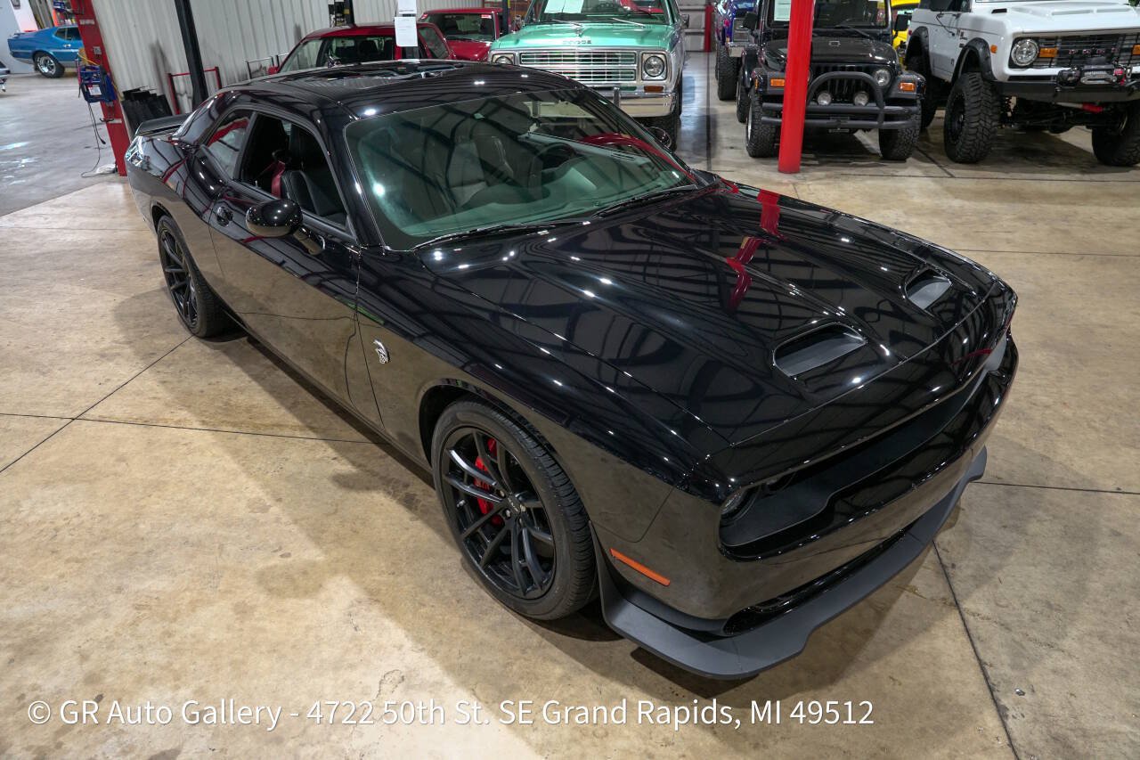 Used 2023 Dodge Challenger SRT Hellcat RWD image 14