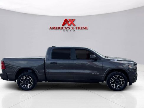 Used 2025 RAM 1500 Laramie w/ Laramie Southwest Edition AWD/4WD image 7