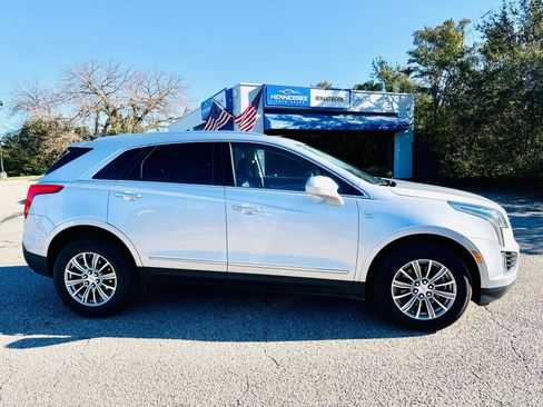 Used 2017 Cadillac XT5 Luxury image 23