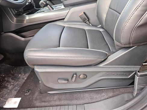 New 2025 Ford F150 Lariat w/ Equipment Group 501A Mid image 4