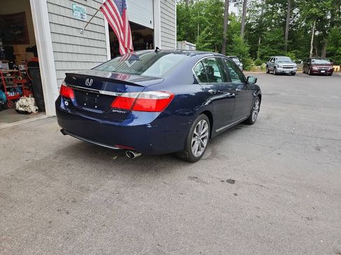 Used 2013 Honda Accord Sport image 4