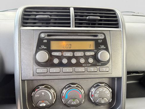Used 2004 Honda Element EX image 16