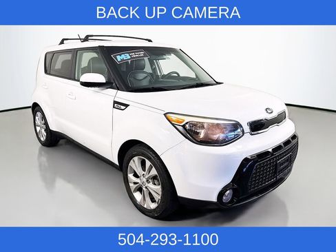 Used 2016 Kia Soul + image 3