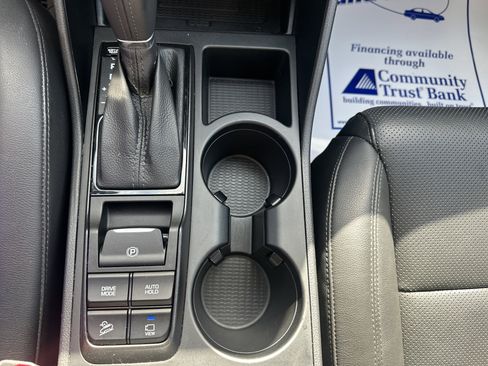 Used 2021 Hyundai Tucson Limited image 17