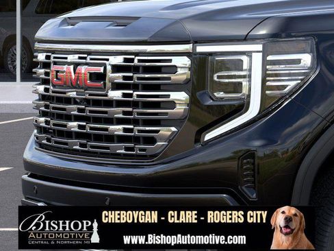 New 2026 GMC Sierra 1500 Denali w/ Denali Reserve Package image 16