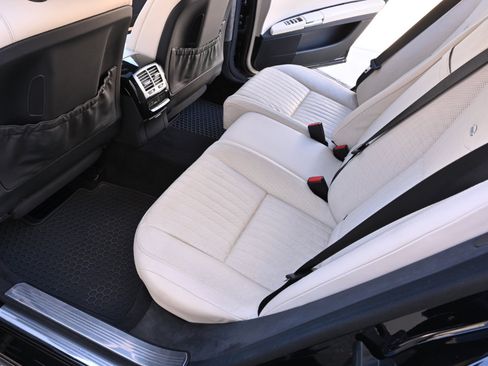 Used 2008 Mercedes-Benz S 550 image 24