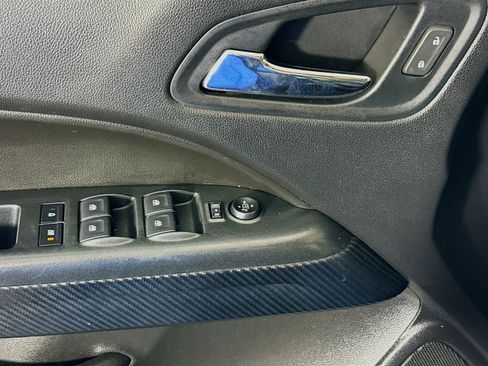 Used 2018 Chevrolet Colorado ZR2 AWD/4WD image 23