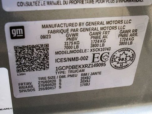 Used 2024 Chevrolet Silverado 1500 Custom image 14