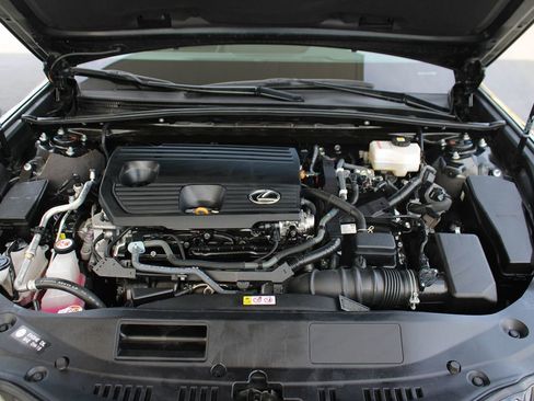 Used 2024 Lexus ES 300h w/ Premium Package image 11