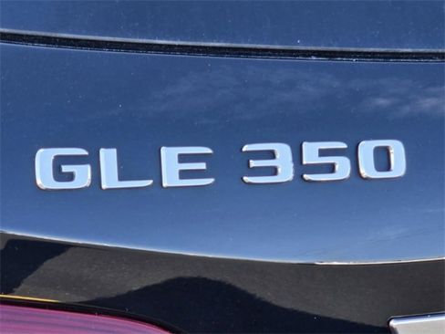 Used 2018 Mercedes-Benz GLE 350 4MATIC image 15