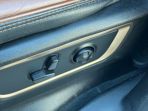 Certified 2022 RAM 1500 Limited image 30