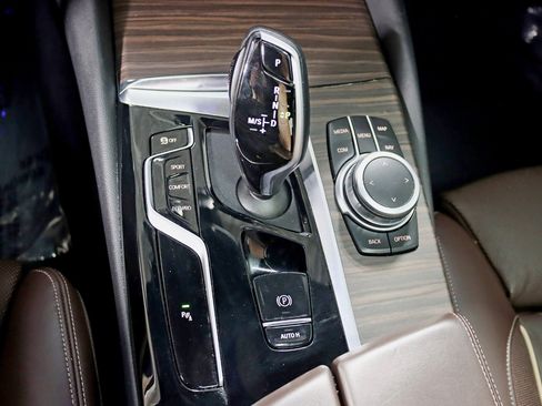 Used 2022 BMW 540i xDrive w/ Executive Package AWD/4WD image 26