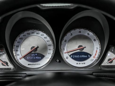 Used 2009 Mercedes-Benz SL 63 AMG image 22