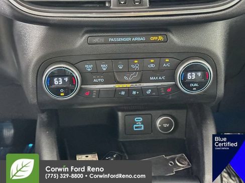Used 2020 Ford Escape Titanium w/ Titanium Premium Package 2.0 AWD/4WD image 20