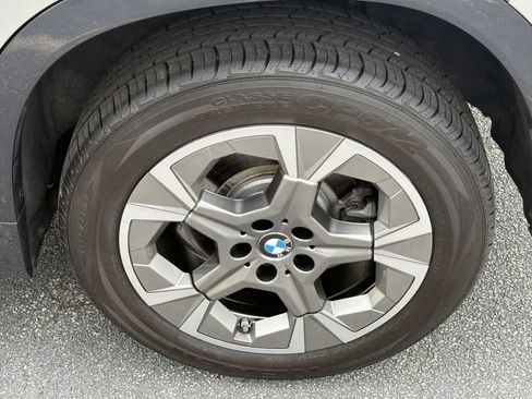 Used 2024 BMW X1 xDrive28i AWD/4WD image 17