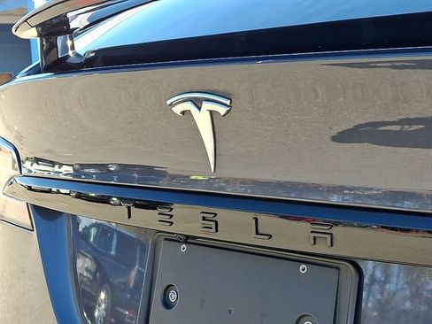 Used 2023 Tesla Model X image 35