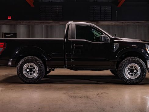 Used 2025 Ford F150 XL w/ Equipment Group 103A High AWD/4WD image 10