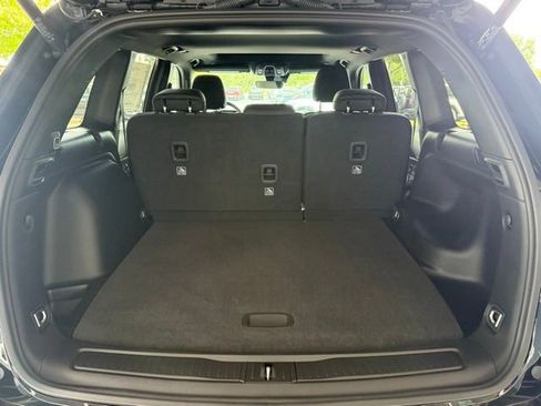 New 2025 Jeep Grand Cherokee Laredo w/ Luxury Tech Group I image 11