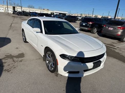 Used 2016 Dodge Charger R/T w/ Plus Group image 24