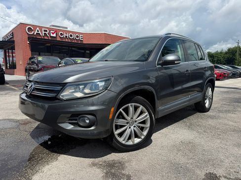 Used 2016 Volkswagen Tiguan SE FWD image 1