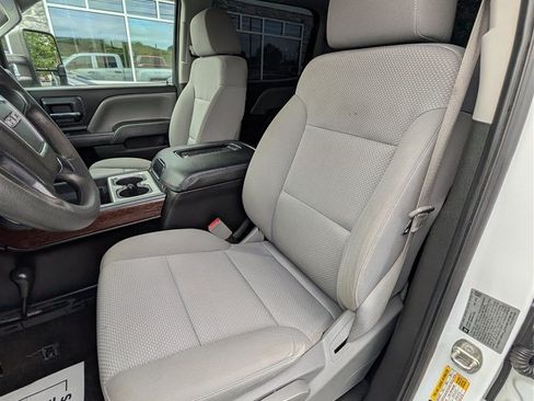 Used 2015 GMC Sierra 3500 4x4 Crew Cab w/ Sierra Convenience Package image 18