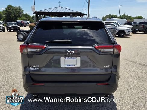Used 2023 Toyota RAV4 XLE FWD image 11