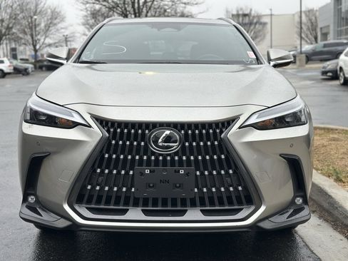 Used 2024 Lexus NX 350h AWD w/ Premium Package image 2