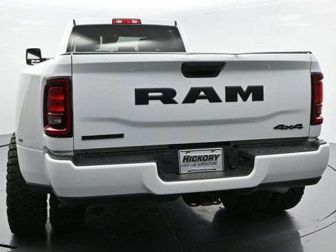 Used 2025 RAM 3500 Big Horn AWD/4WD image 6