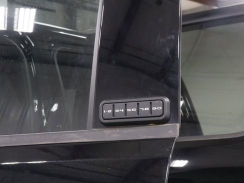 Used 2025 Ford F450 Platinum AWD/4WD image 42