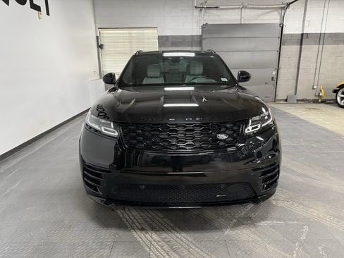 Used 2022 Land Rover Range Rover Velar R-Dynamic S image 3
