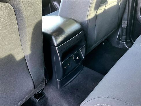 Used 2021 Ford Ranger XLT w/ Equipment Group 301A Mid image 11