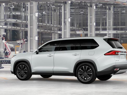 New 2026 Toyota Grand Highlander AWD Hybrid image 5