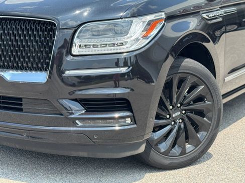 Used 2021 Lincoln Navigator Reserve RWD image 4